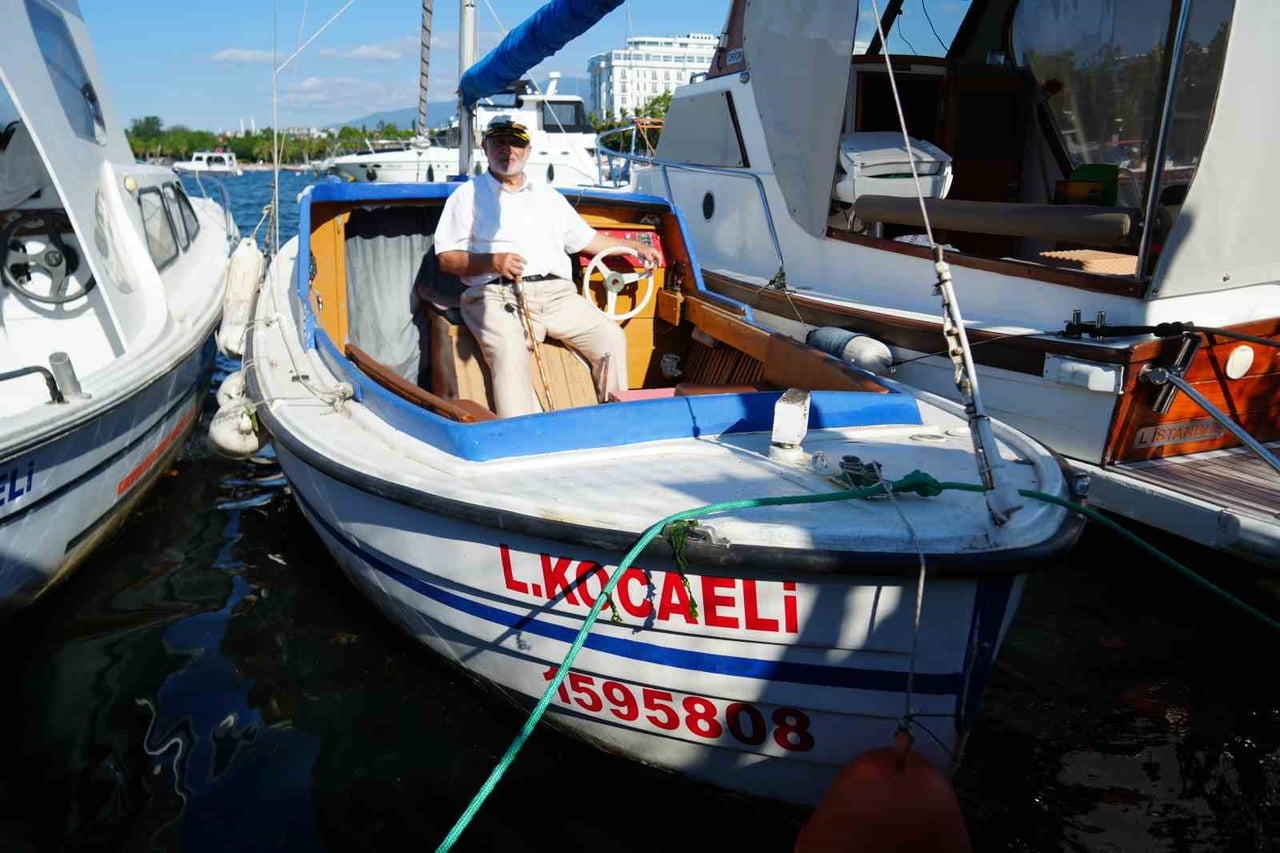 KOCAELİ'DE YAŞAYAN 86 YAŞINDAKİ SERVET TUNCAY, 54 YIL SÜREN EVLİLİĞİNİ VE EŞİYLE BİRLİKTE...