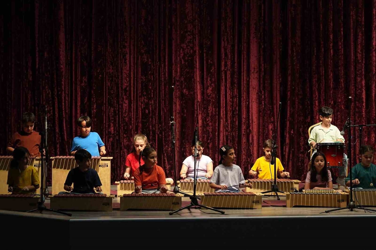 KOCAELİ BÜYÜKŞEHİR BELEDİYE KONSERVATUVARI BÜNYESİNDE EĞİTİM ALAN ORFF ORKESTRASI ÖĞRENCİLERİ, YIL...