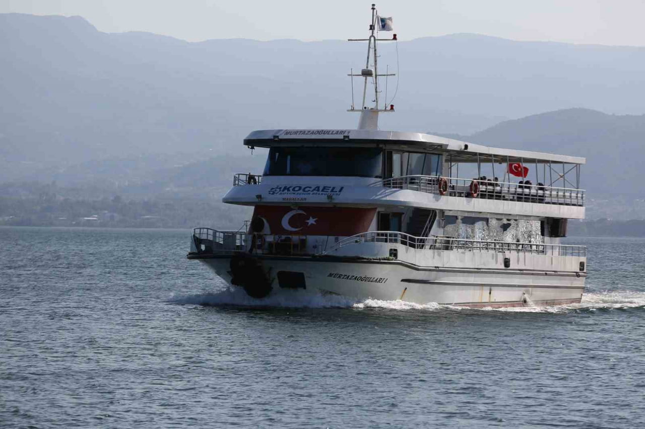 KOCAELİ BÜYÜKŞEHİR BELEDİYESİ, 29 HAZİRAN'DA BAŞLAYACAK YAZ TARİFESİ KAPSAMINDA İZMİT KÖRFEZİ'NDE...
