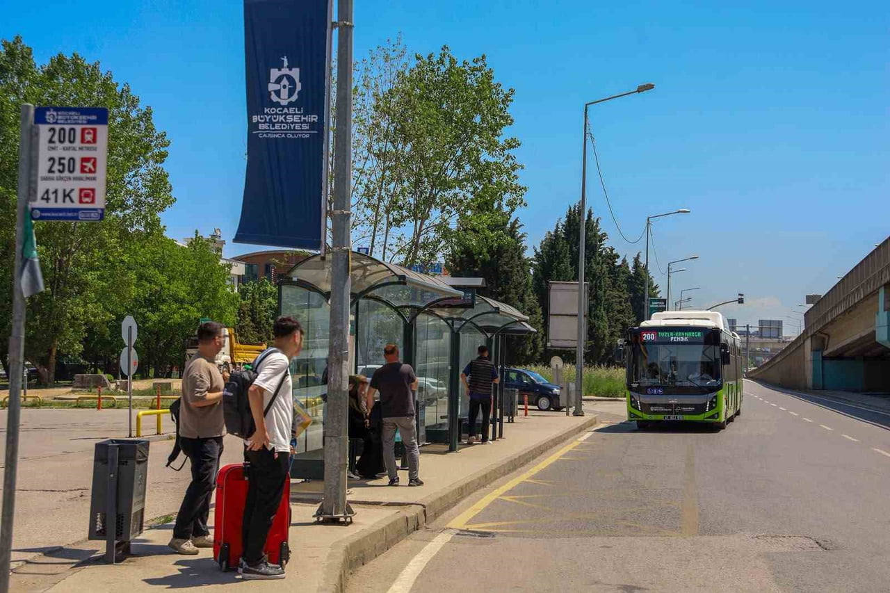KOCAELİ BÜYÜKŞEHİR BELEDİYESİ, 29 HAZİRAN PAZARTESİ GÜNÜNDEN İTİBAREN OTOBÜS, TRAMVAY VE DENİZ...