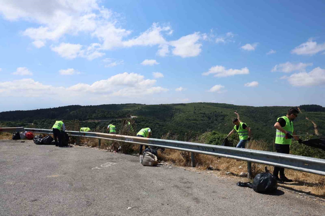 KOCAELİ BÜYÜKŞEHİR BELEDİYESİ VE KOCAELİ GÖNÜLLÜLERİ, YAZ AYLARINDA ARTAN ORMAN YANGINI RİSKİNE...