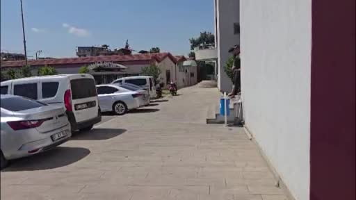 Kolundaki dövme 33 yıllık firari dolandırıcıyı yakalattı