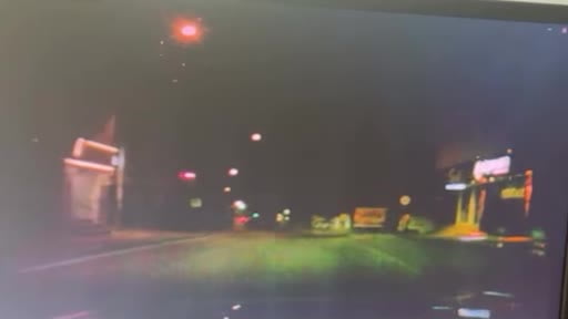 Kontrolsüz yola çıkan araç kazaya sebep oldu: O anlar kamerada