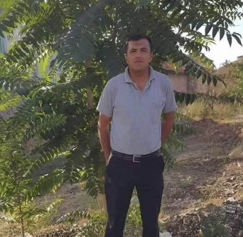 KONYA'NIN KULU İLÇESİNDEN BİR TAVUK ÇİFTLİĞİNE ÇALIŞMAYA GİDEN İŞÇİLERİ TAŞIYAN SERVİS MİNİBÜSÜNÜN...