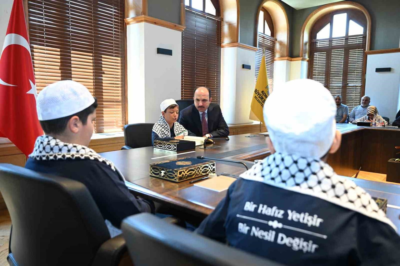 KONYA BÜYÜKŞEHİR BELEDİYE BAŞKANI UĞUR İBRAHİM ALTAY, BİLGEHANELERDE HAFIZLIK HAZIRLIK EĞİTİMİ...