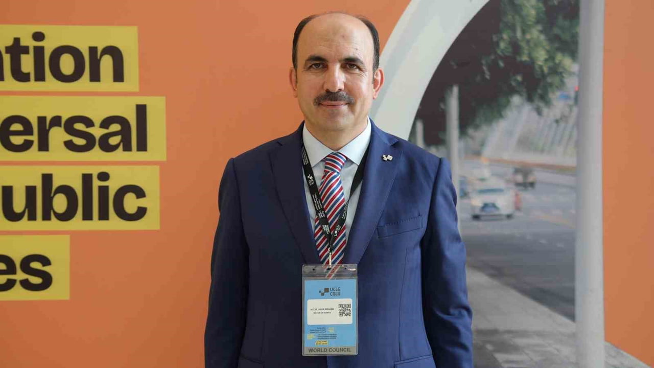 KONYA BÜYÜKŞEHİR BELEDİYE BAŞKANI UĞUR İBRAHİM ALTAY, DÜNYANIN EN BÜYÜK YEREL YÖNETİM AĞI OLAN...