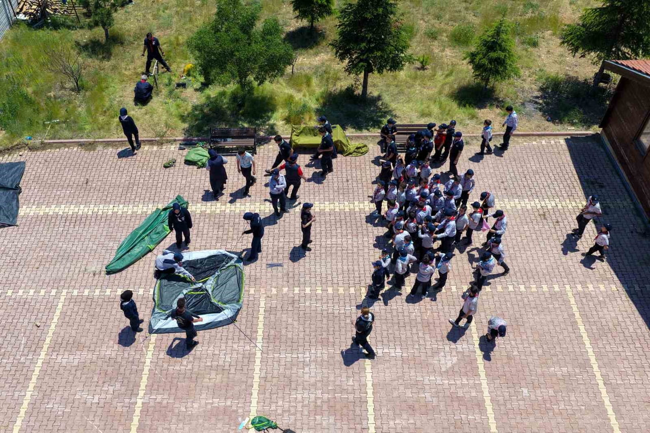 KONYA İZCİLİK İL TEMSİLCİLİĞİ'NE BAĞLI İZCİ KULÜPLERİ MERAM DUTLUKIR MİLLET BAHÇESİ'NDE BULUŞTU....