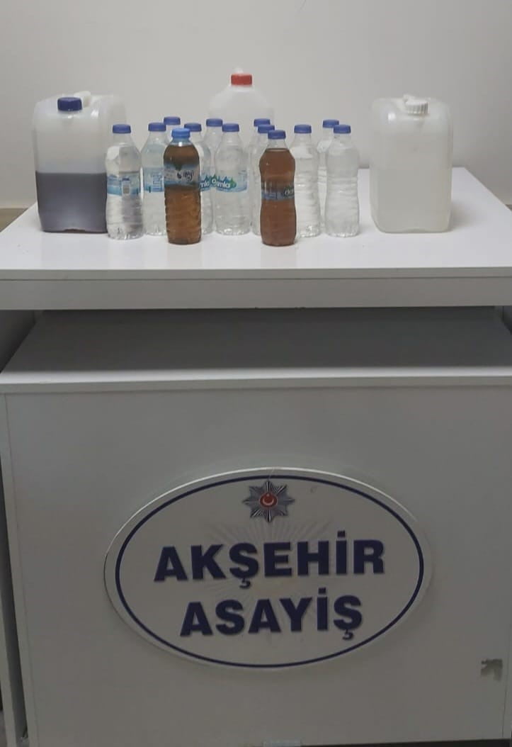 KONYA’NIN AKŞEHİR İLÇESİNDE POLİS EKİPLERİNCE DÜZENLENEN OPERASYONDA PİYASAYA SÜRÜLMEK ÜZERE...