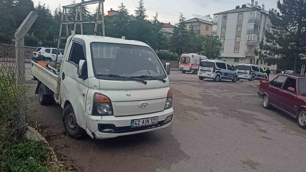 KONYA’NIN SEYDİŞEHİR İLÇESİNDE MEYDANA GELEN TRAFİK KAZASINDA 2 KİŞİ YARALANDI.