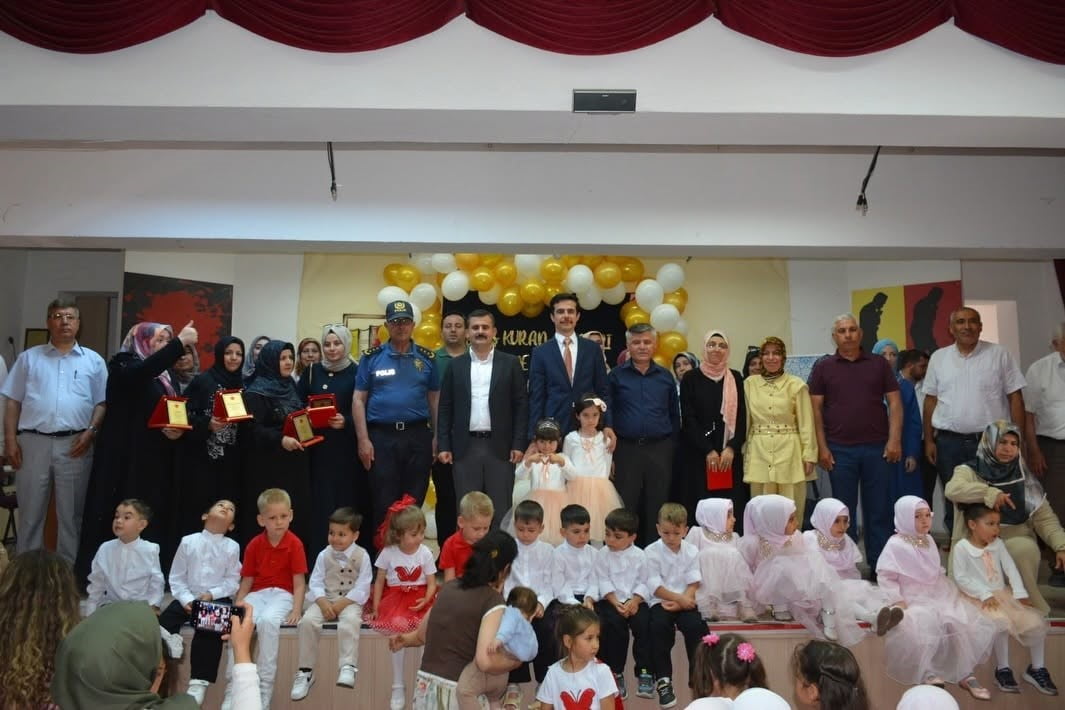 KÖYCEĞİZ’DE KUR’AN KURSLARININ MİNİK ÖĞRENCİLERİ DUYGULANDIRDI