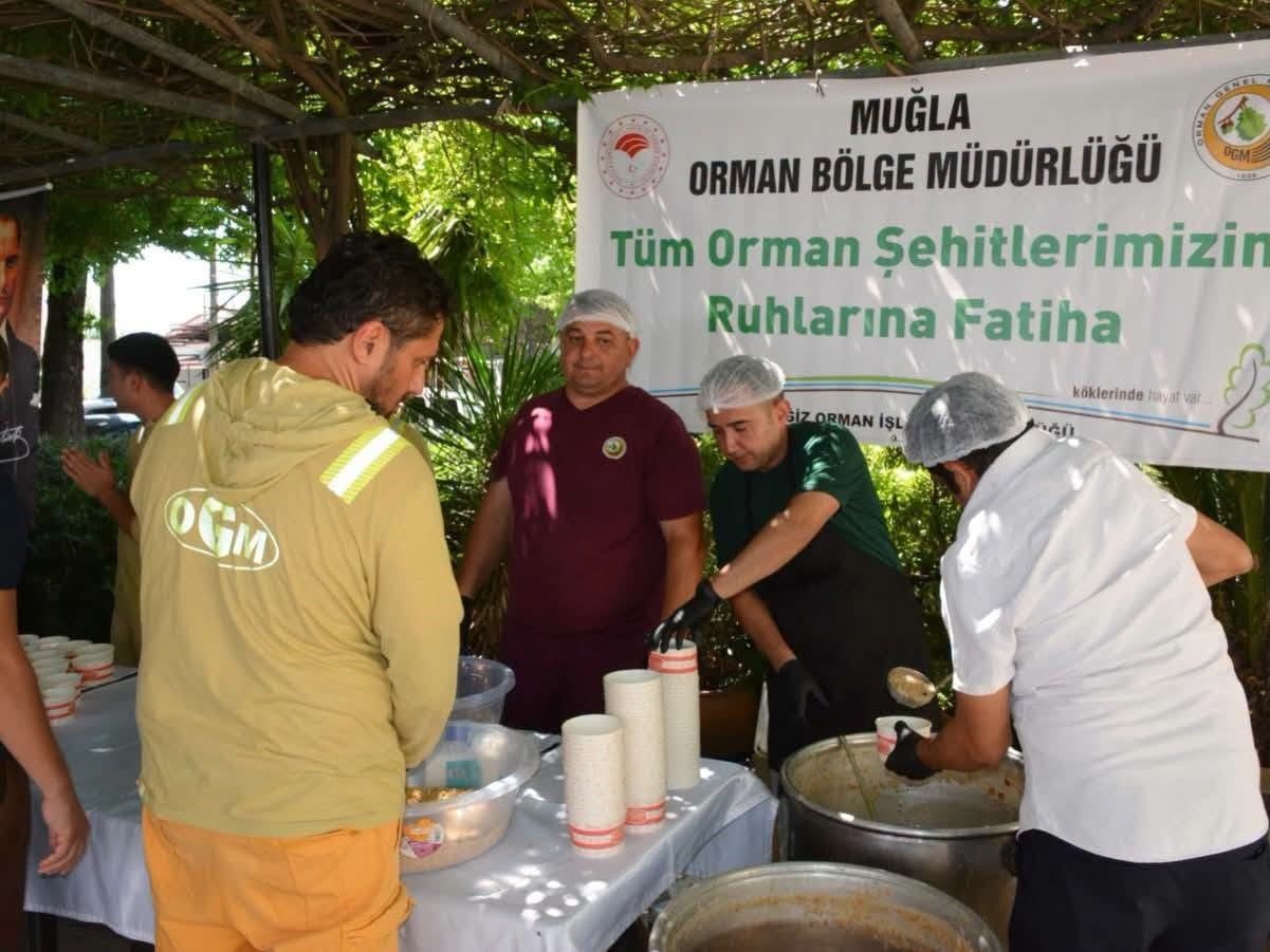 KÖYCEĞİZ’DE ORMAN ŞEHİDİ GÖRKEM HASDEMİR DUALARLA ANILDI