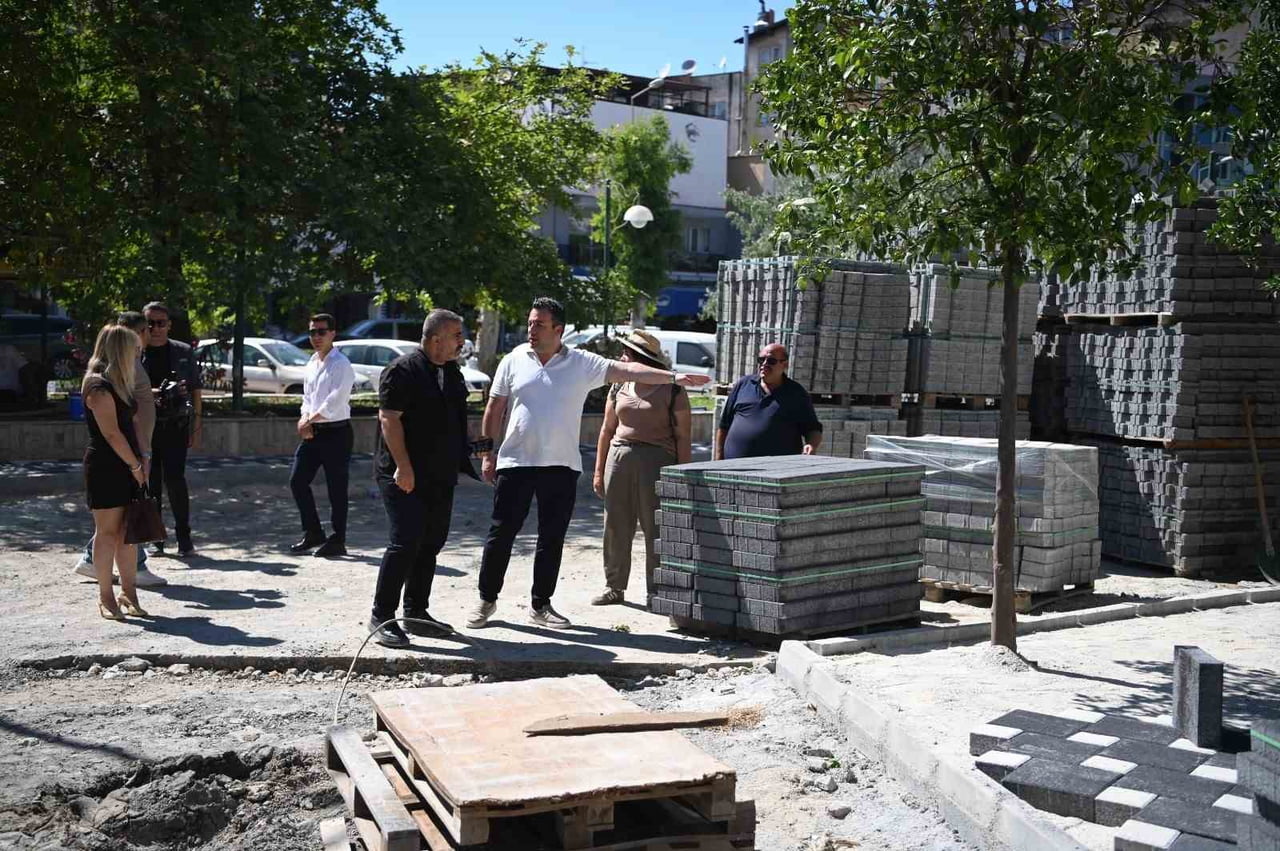 KUŞADASI BELEDİYESİ, KENT GENELİNDE ÜSTYAPI YATIRIMLARINA ARALIKSIZ DEVAM EDİYOR. BU KAPSAMDA...