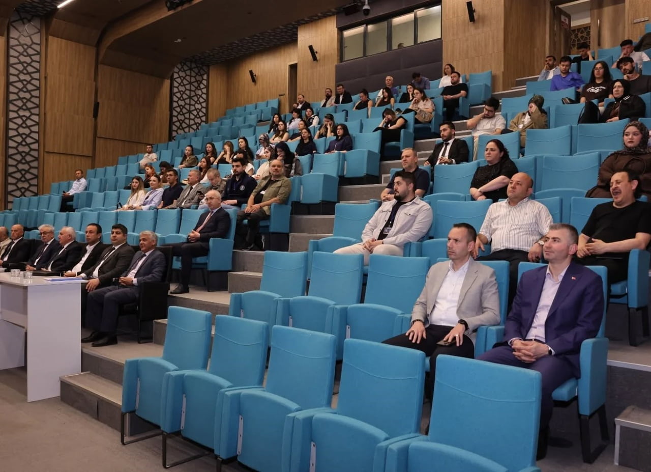 KÜTAHYA'DA 55 OKULDA YAKLAŞIK 13 BİN ÖĞRENCİYE SU VERİMLİLİĞİ EĞİTİMİ VERİLDİ