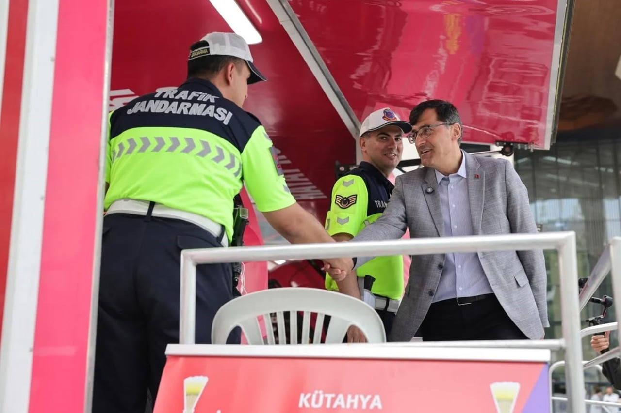 KÜTAHYA'DA JANDARMA’NIN 187. YILINA ÖZEL TRAFİK GÜVENLİĞİ ETKİNLİĞİ İLGİ GÖRDÜ