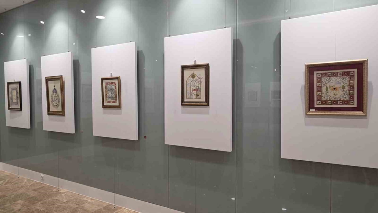 KÜTAHYA'DA TARİH VE SANAT BULUŞTU: "KÖKLERDEN GELEN MOTİFLERİN ZARAFETİ" SERGİSİ AÇILDI