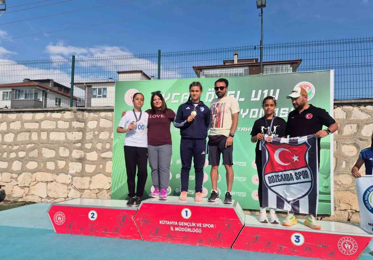 KÜTAHYA’DA DÜZENLENEN AYCAN ÖNEL U14 TÜRKİYE ATLETİZM ŞAMPİYONASI’NDA KAYSERİ’Yİ TEMSİL EDEN AYŞE...