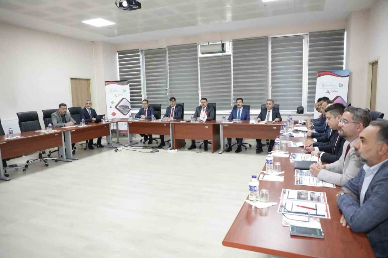 KÜTAHYA TURİZM MASTER PLANI'NIN İLK 6 AYLIK PERFORMANSI DEĞERLENDİRİLDİ