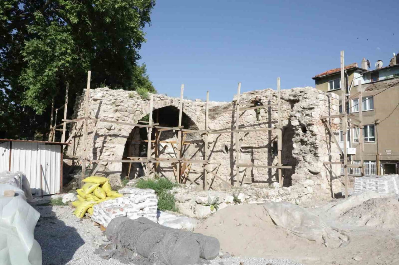 KÜTAHYA YAKUP ÇELEBİ İMARET KÜLLİYESİ’NDE RESTORASYON ÇALIŞMALARI