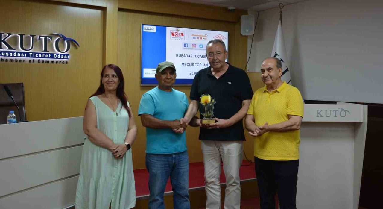 KUTO’DAN EKODOSD’A TEŞEKKÜR PLAKETİ