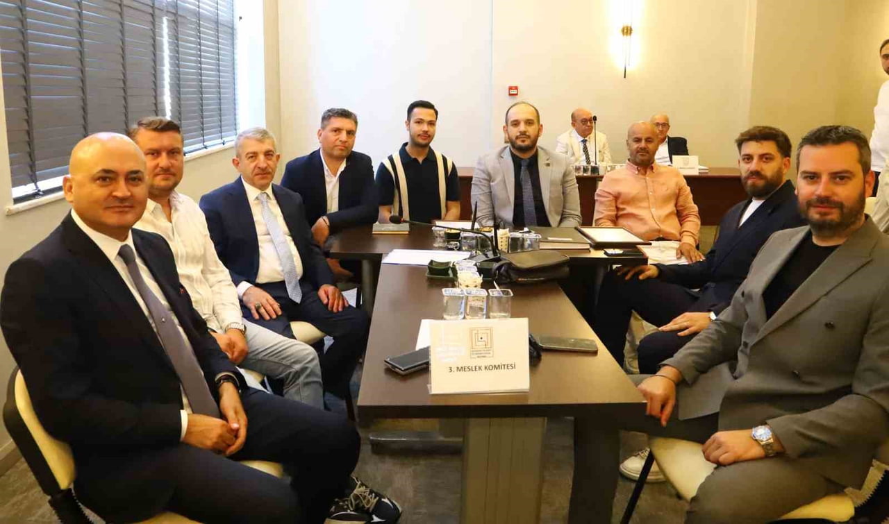 KUTSO'NUN FAALİYETLERİ, MALİ TABLOLAR VE KURUMSAL TEMSİL SÜREÇLERİ DETAYLI ŞEKİLDE ELE...