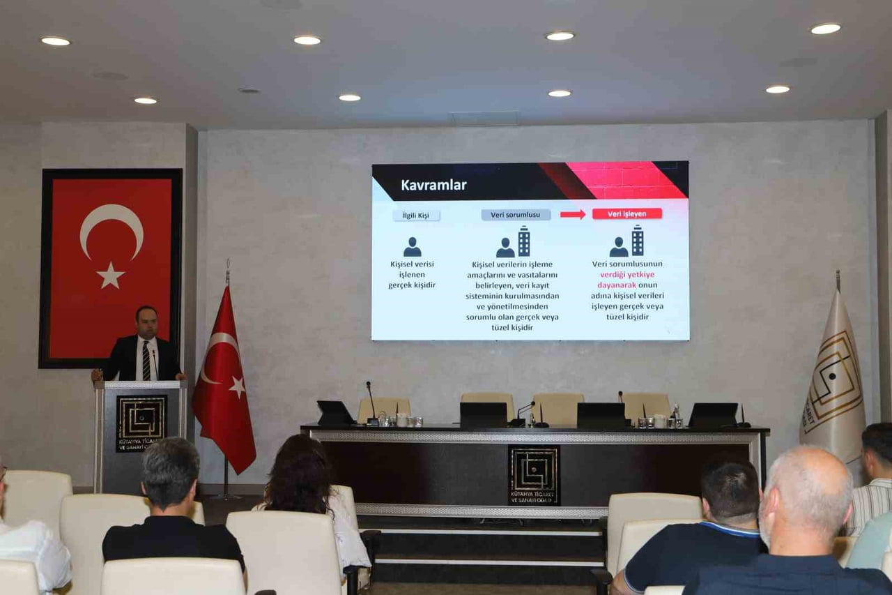 KUTSO’DA İŞLETMELERE YÖNELİK KVKK EĞİTİMİ DÜZENLENDİ
