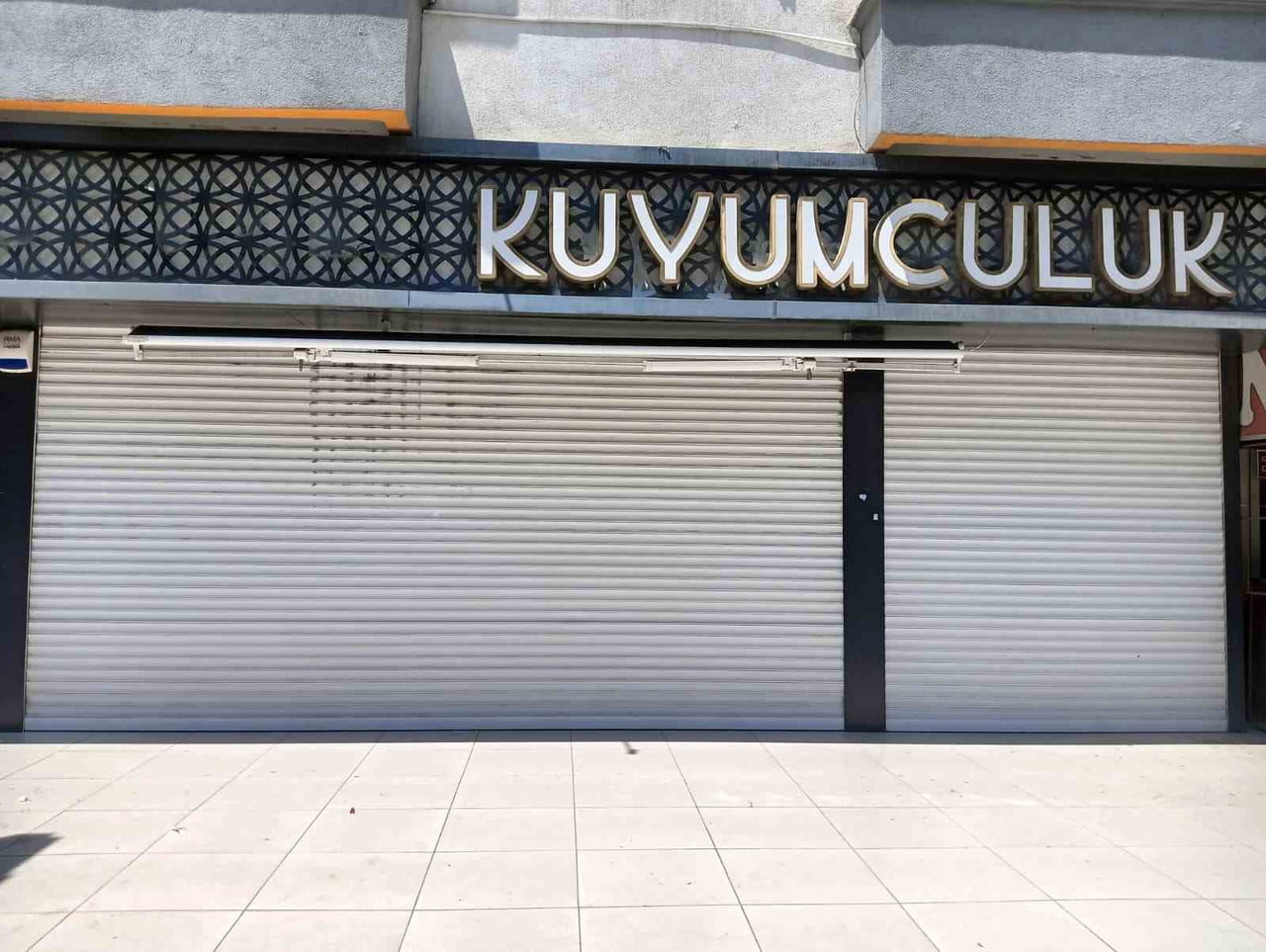 KUYUMCU DÜKKANI