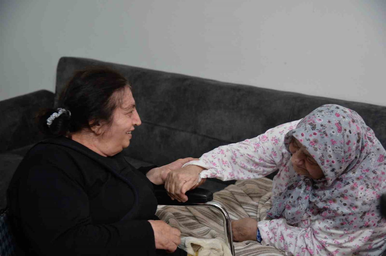 KUZEY KIBRIS TÜRK CUMHURİYETİ’NDE (KKTC) HUZUREVİNDE YAŞAYAN VE TRABZON'DAKİ ANNESİNİ 30 YILDIR...
