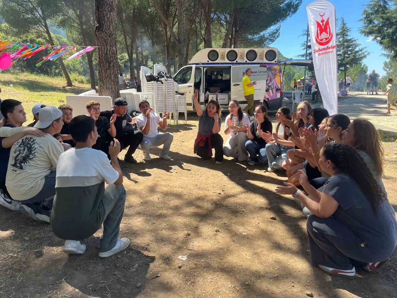 LGS MARATONUNU GERİDE BIRAKAN ŞEHZADELER BELEDİYESİ GENÇLİK EVİ ÖĞRENCİLERİ, BELEDİYENİN...
