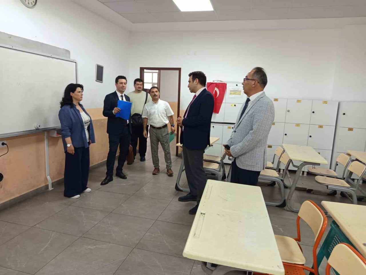 LİSELERE GEÇİŞ SİSTEMİ (LGS) SINAVI ÖNCESİNDE AYDIN GENELİNDE SINAV BİNALARINDA HAZIRLIKLAR...