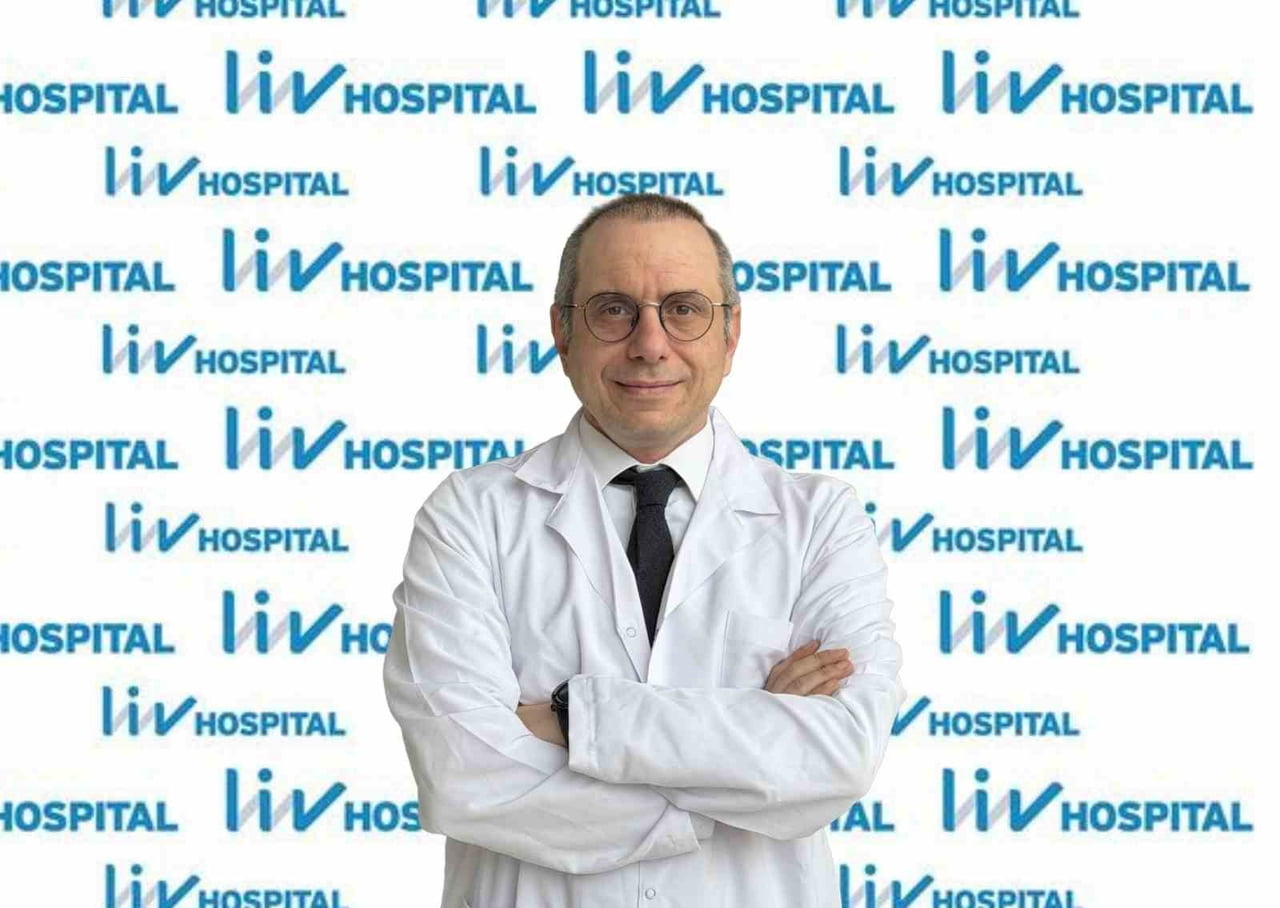 LİV HOSPİTAL ULUS DERMATOLOJİ UZMANI UZM. DR. ÖMER GEZDUR