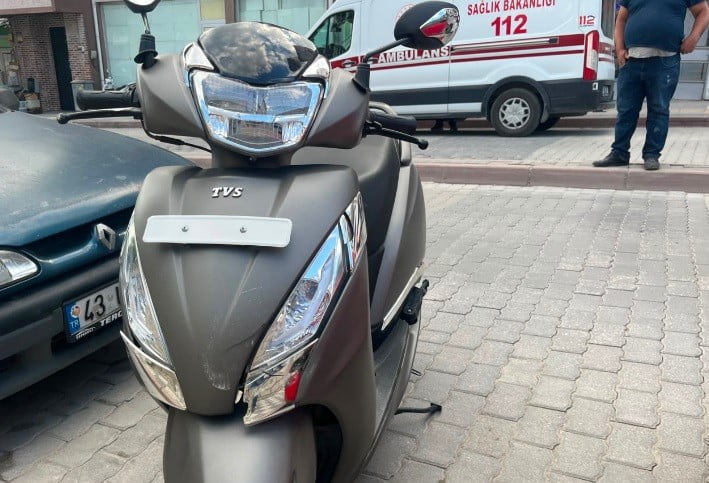 M.K. İDARESİNDEKİ 43 AHS 658 PLAKALI MOTOSİKLET