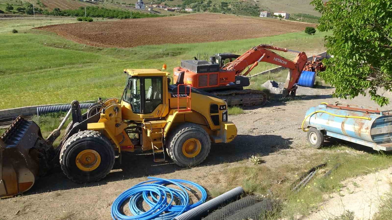 MALATYA'DA BİR TAŞERON FİRMANIN YETKİLİLERİ, GASP EDİLDİĞİNİ İDDİA ETTİKLERİ YAKLAŞIK 40 MİLYON TL...
