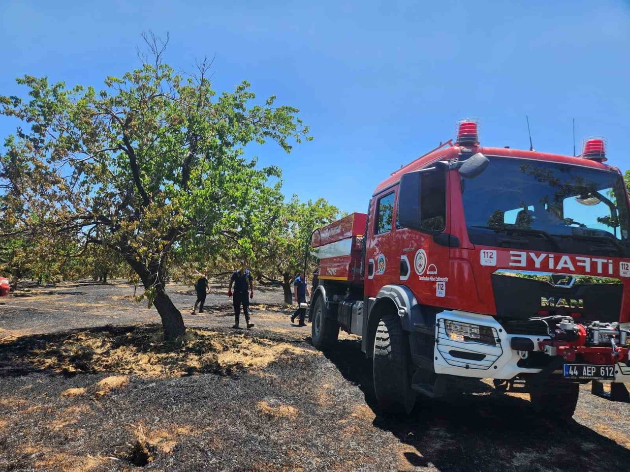 MALATYA’DA ÇOK NOKTADA BAHÇE VE ORMAN YANGINI