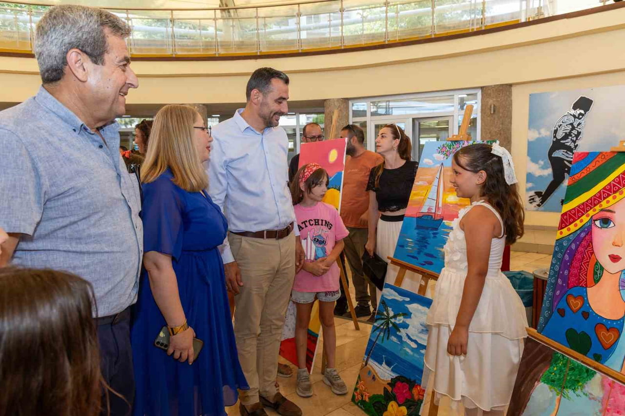 MANAVGAT BELEDİYESİ İBRAHİM SÖZEN GENÇLİK MERKEZİ BÜNYESİNDE FAALİYET GÖSTEREN RESİM KURSUNUN...