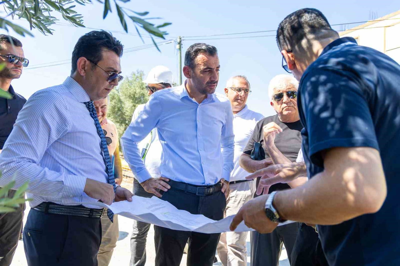 MANAVGAT’IN DOĞALGAZ ALTYAPISINA KAVUŞMASI İÇİN BAŞLATILAN ÇALIŞMALAR KAPSAMINDA BELEDİYE BAŞKAN...