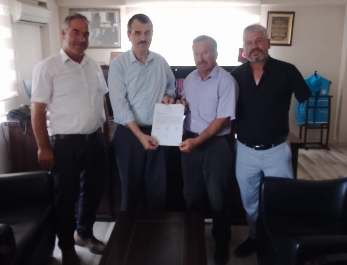 MANİSA'NIN SELENDİ İLÇESİNE BAĞLI MOLLAAHMETLER MAHALLESİ'NDE HAYIRSEVERLERİN DESTEKLERİYLE YAPIMI...