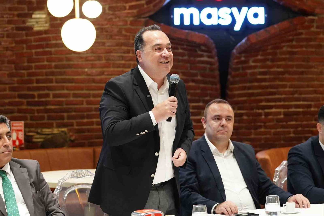 MANİSA BÜYÜKŞEHİR BELEDİYE BAŞKANI BESİM DUTLULU, DÜNYA ANTRENÖRLER GÜNÜ’NDE ANTRENÖRLERLE...