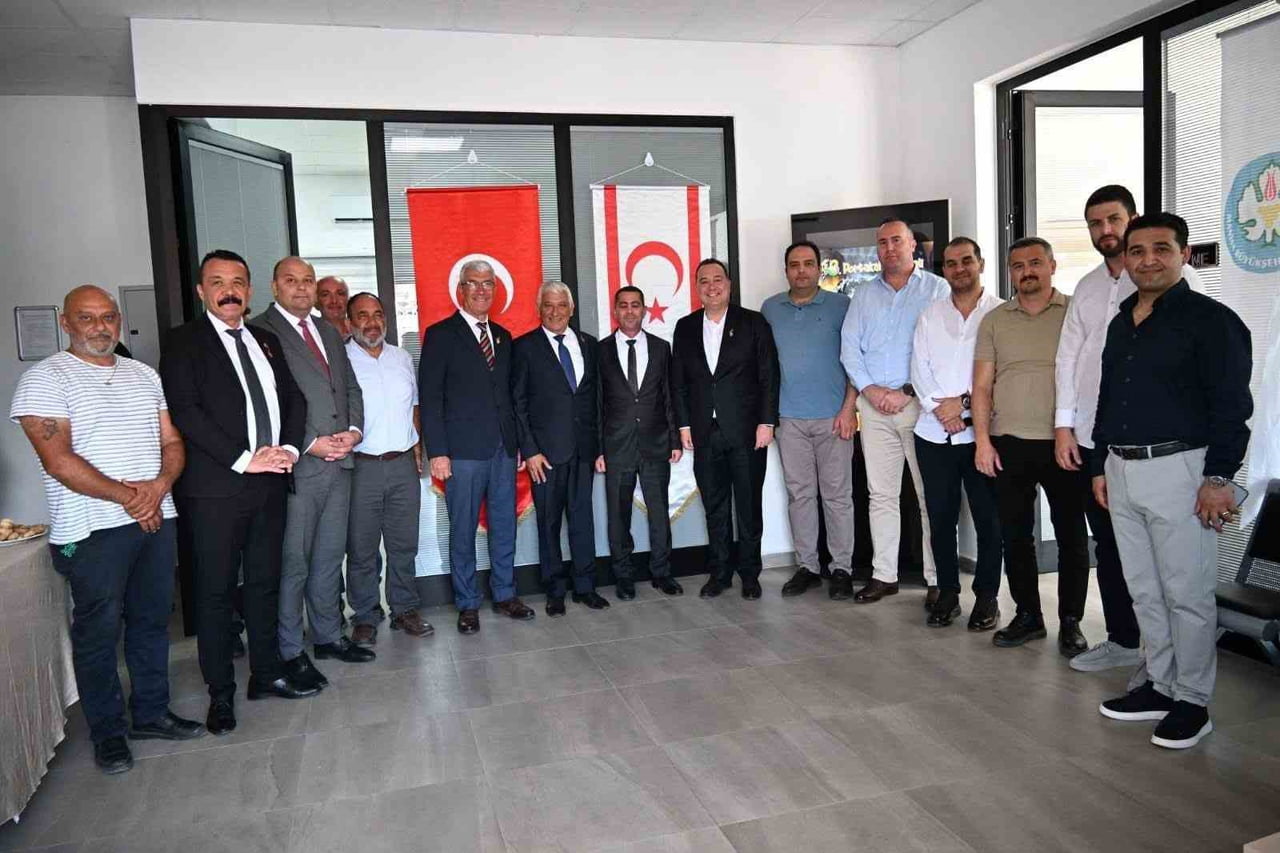 MANİSA BÜYÜKŞEHİR BELEDİYE BAŞKANI BESİM DUTLULU, KKTC’DE DÜZENLENEN 48. GÜZELYURT PORTAKAL...