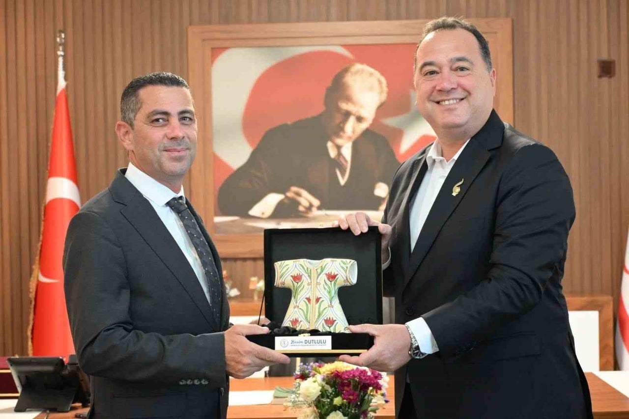 MANİSA BÜYÜKŞEHİR BELEDİYE BAŞKANI BESİM DUTLULU, KKTC’DE DÜZENLENEN 48. GÜZELYURT PORTAKAL...