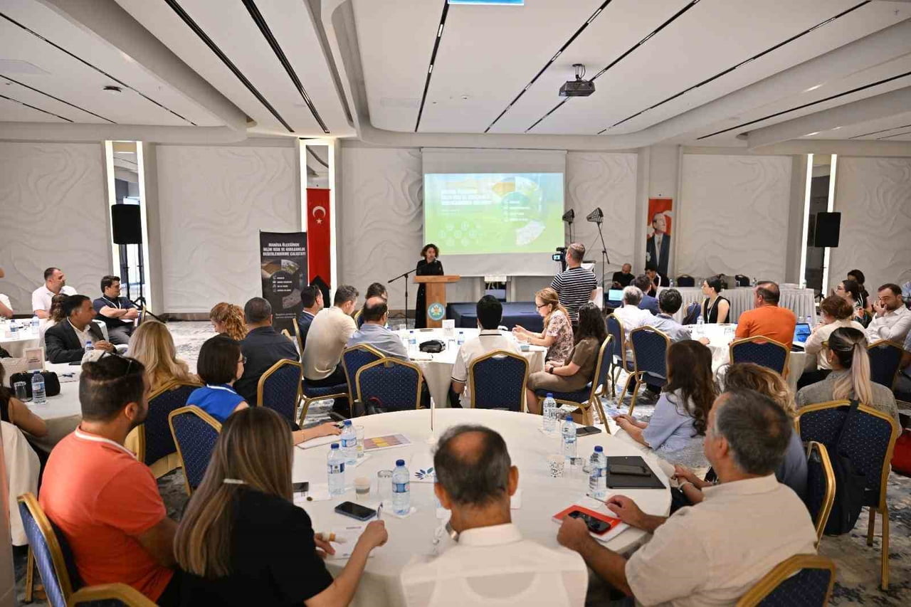 MANİSA BÜYÜKŞEHİR BELEDİYESİ, ŞEHRİN İKLİM KRİZİNE KARŞI DİRENCİNİ ARTIRMAK ADINA DEV BİR ADIMI...
