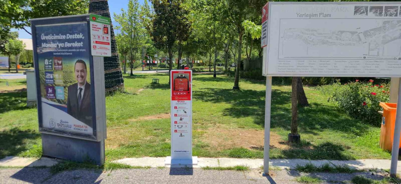 MANİSA’DA ANİ KALP DURMALARINA KARŞI HAYATİ ÖNEME SAHİP YERLİ VE MİLLİ OTOMATİK EKSTERNAL...