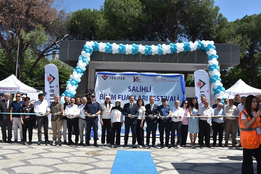 MANİSA’NIN SALİHLİ İLÇESİNDE, TÜBİTAK 4006 BİLİM FUARLARI DESTEKLEME PROGRAMI KAPSAMINDA...