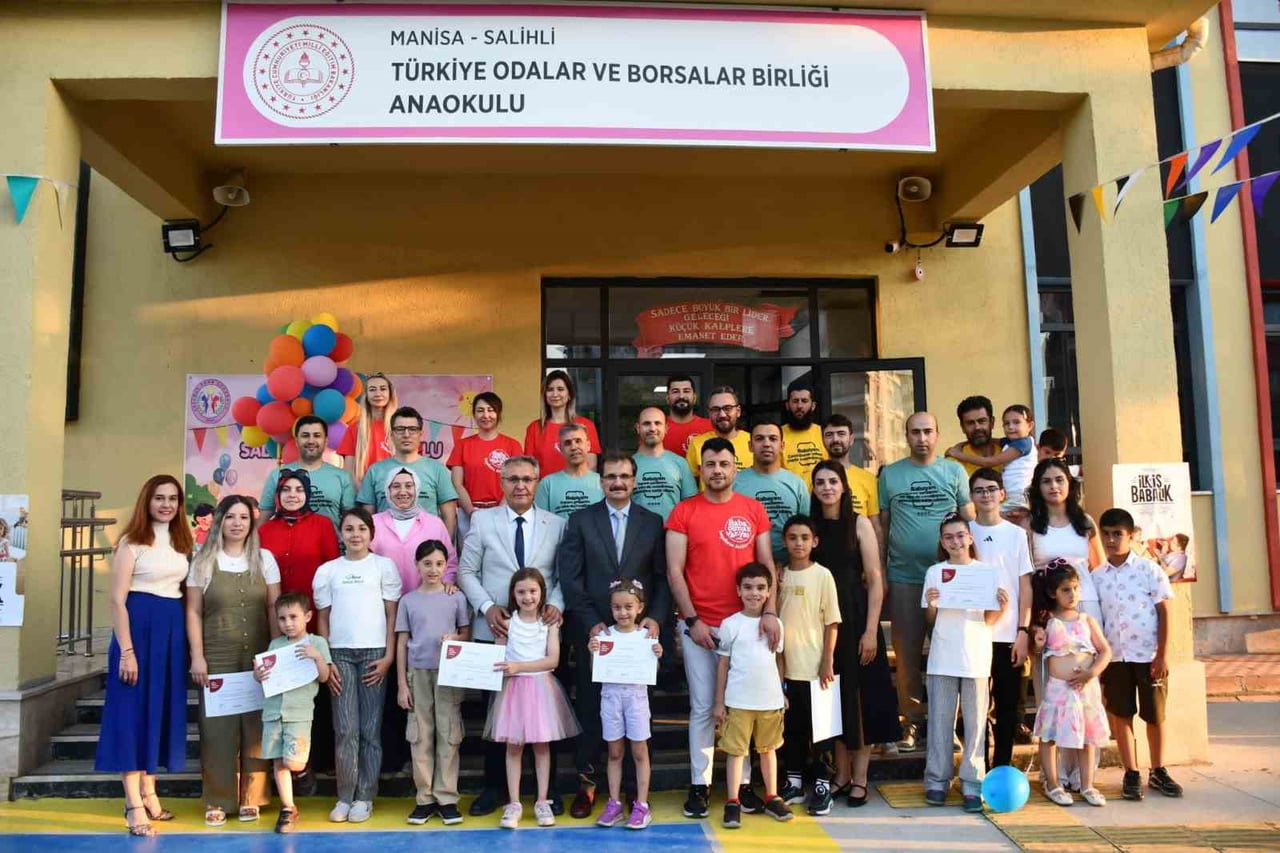 MANİSA’NIN SALİHLİ İLÇESİNDE TÜRKİYE ODALAR VE BORSALAR BİRLİĞİ (TOBB) ANAOKULU TARAFINDAN...