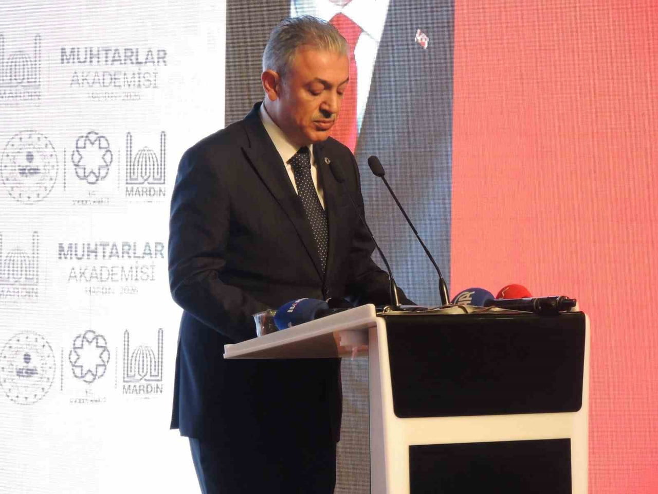 MARDİN VALİSİ VE BÜYÜKŞEHİR BELEDİYE BAŞKAN VEKİLİ TUNCAY AKKOYUN KONUŞMA YAPTI
