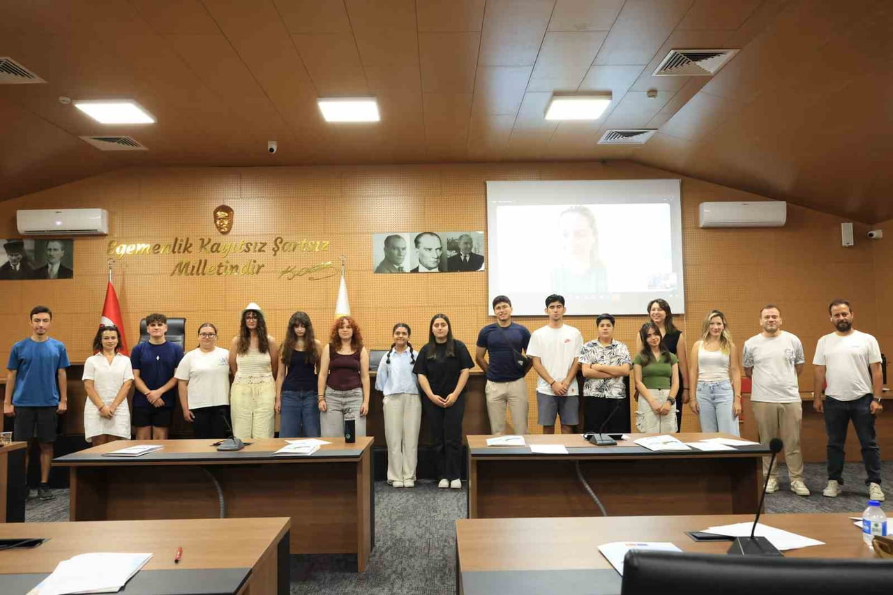 MARMARİS’TE GENÇ İKLİM ELÇİLERİ PROGRAMI BAŞLADI