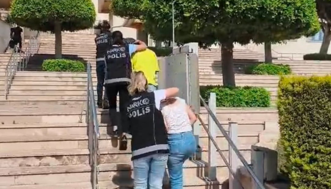 MARMARİS’TE NARKOTİK OPERASYONU: 3 TUTUKLAMA