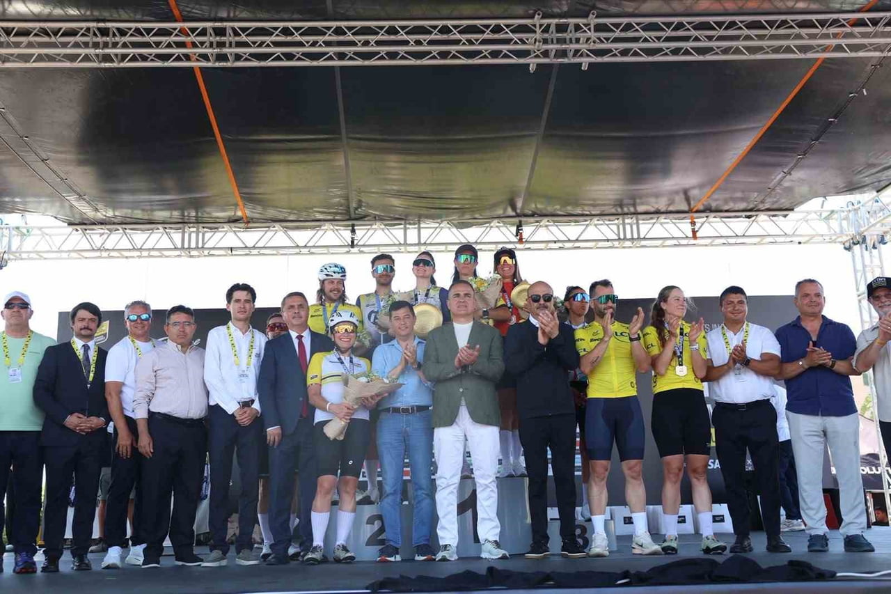 MARMARİS’TE TOUR DE FRANCE TAMAMLANDI 16 ÜLKEDEN 700’Ü AŞKIN SPORCU PEDAL ÇEVİRDİ