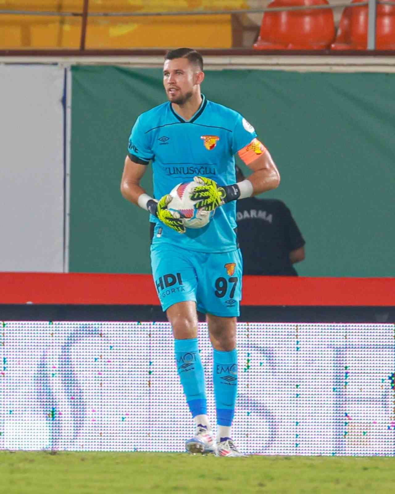 MATEUSZ LİS (ARŞİV)