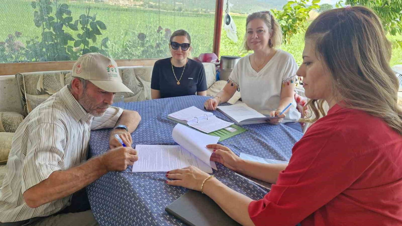 MEDETLİ KARPUZU İYİ TARIMLA GELECEĞE TAŞINIYOR