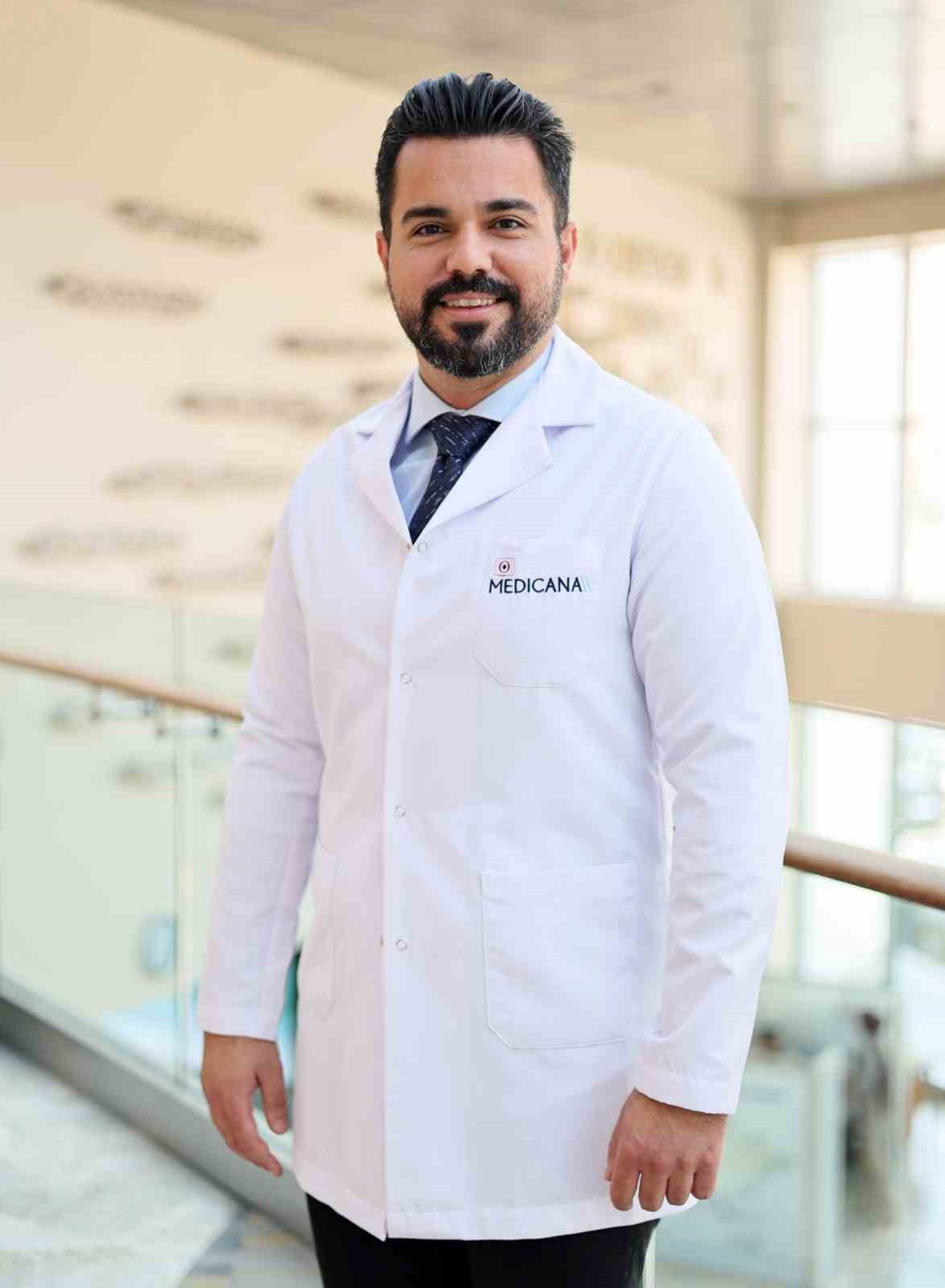 MEDİCANA SAĞLIK GRUBU KADIN HASTALIKLARI VE DOĞUM UZMANI OP. DR. BURAK DEMİRDELEN, YAZ DÖNEMİNDE...